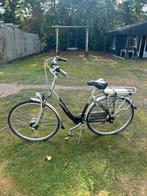 Elektrische gazelle goeie staat met oplader is niks mee, Fietsen en Brommers, Fietsen | Dames | Moederfietsen, Ophalen, Versnellingen