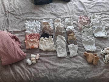 Meisjes kleding maat 62-68 baby beschikbaar voor biedingen