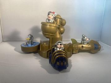 McDonald's Happy Meal 1999 - DisneyTomorrowland (compleet!) beschikbaar voor biedingen
