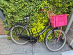 Pelikaan omafiets met voordrager en krat, Ophalen, Gebruikt