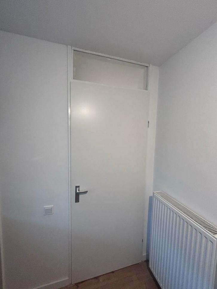 2x Binnendeur met Kozijn & Glas, Doe-het-zelf en Verbouw, Deuren en Horren, Gebruikt, Binnendeur, 200 tot 215 cm, 80 tot 100 cm