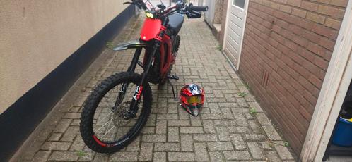Sur-ron LBX (met kenteken + toebehoren + veel aanpassingen), Fietsen en Brommers, Brommers | Crossbrommers, Zo goed als nieuw