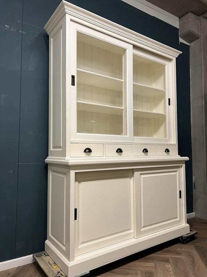 buffetkast / winkelkast /vitrinekast /servicekast, Huis en Inrichting, Kasten | Buffetkasten, Zo goed als nieuw, 200 cm of meer