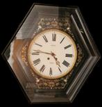 Hexagonale antieke wandklok van Poton Paris, Ophalen