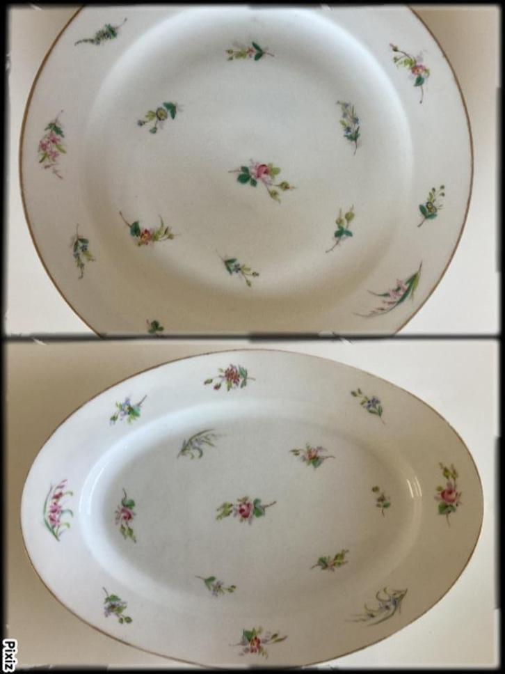 Antieke grote ovale en ronde serveerschaal met floraal decor, Antiek en Kunst, Antiek | Servies los, Ophalen of Verzenden