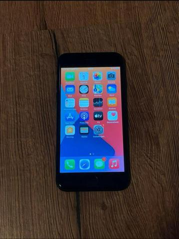 Apple iPhone 7 – 32GB – Zwart beschikbaar voor biedingen