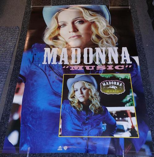 Madonna PROMO POSTER Music Origineel uit 2000 (#2), Verzamelen, Muziek, Artiesten en Beroemdheden, Zo goed als nieuw, Poster, Artwork of Schilderij