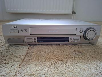 JVC video recorder met luxe uitstraling beschikbaar voor biedingen