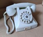 PTT draaischijf telefoon bakeliet type T65-TDK jaren '60, Ophalen of Verzenden, Gebruikt, Met draaischijf