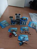 Te koop: Lego City Politiebureau 60047, Kinderen en Baby's, Speelgoed | Duplo en Lego, Ophalen, Zo goed als nieuw, Complete set