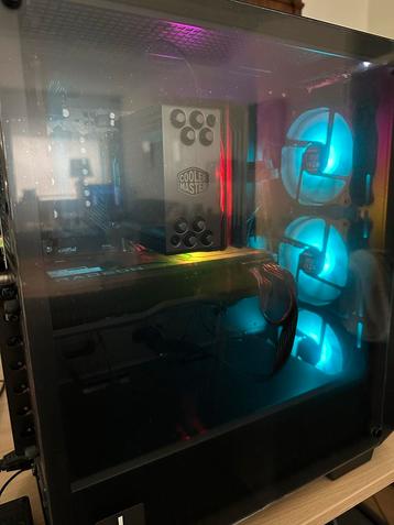 Gaming PC - Ryzen 7800x3D, RX 7800 XT, 32GB RAM beschikbaar voor biedingen