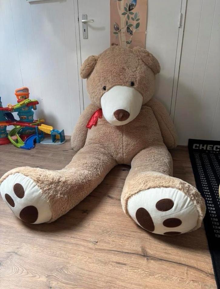 XXL Teddybeer - 180 cm groot!, Kinderen en Baby's, Speelgoed | Knuffels en Pluche, Zo goed als nieuw, Beer, Ophalen