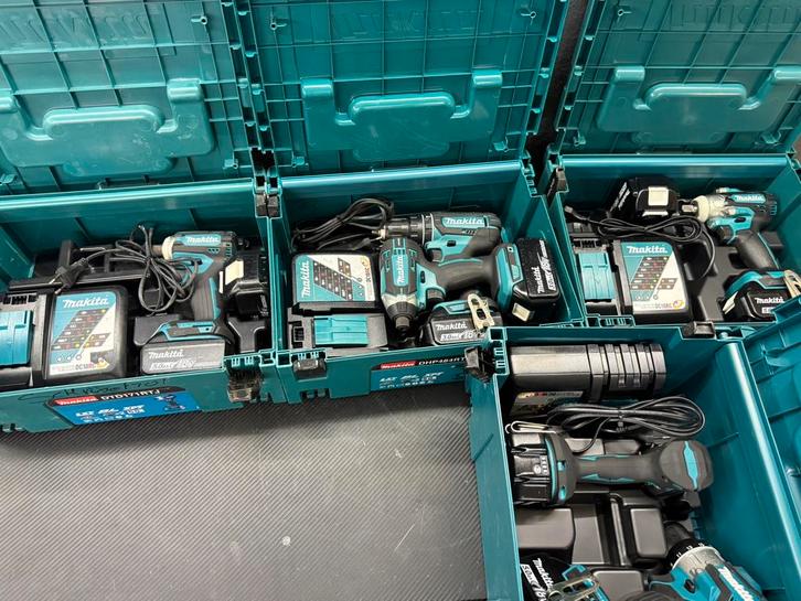 Diverse makita setten, Doe-het-zelf en Verbouw, Gereedschap | Boormachines, Zo goed als nieuw, Boor- en Schroefmachine, Ophalen