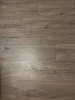 Laminaat vloer - 90 m2 - 3 jaar oud, Kunststof, Gebruikt, Ophalen of Verzenden, 10 m² of meer