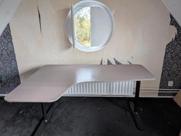 Ikea Bekant Hoekbureau - afbeelding 1