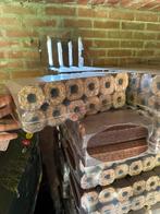 Pini kay. Nog 1,5 pallet., Tuin en Terras, Haardhout, Minder dan 3 m³, Ophalen of Verzenden, Overige houtsoorten, Blokken