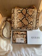 Guess tas met portemonnee, Sieraden, Tassen en Uiterlijk, Tassen | Damestassen, Ophalen of Verzenden, Zo goed als nieuw