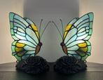 2 beschikbaar! Glas in lood tiffany stijl vlinder lampen, Huis en Inrichting, Lampen | Tafellampen, Baak, Ophalen of Verzenden