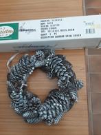 Kerstkrans  ,zilverkleurig, Huis en Inrichting, Woonaccessoires | Kransen, Ophalen