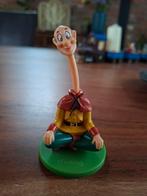 Langnek beeldje efteling ui de zes dienaren in goede staat, Verzamelen, Efteling, Ophalen of Verzenden, Zo goed als nieuw, Beeldje of Poppetje