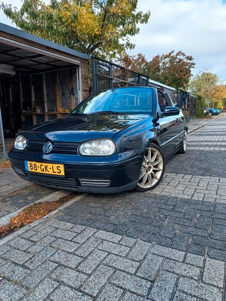 Volkswagen Golf 2.0 Cabriolet 85KW 2001 Blauw, Auto's, Volkswagen, Particulier, Golf, Benzine, E, Cabriolet, Handgeschakeld, Origineel Nederlands