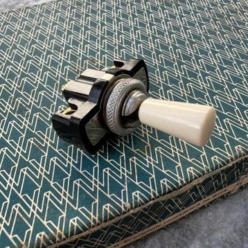 VW Kever Cabriolet Lichtschakelaar Interieur 1960 en ouder beschikbaar voor biedingen