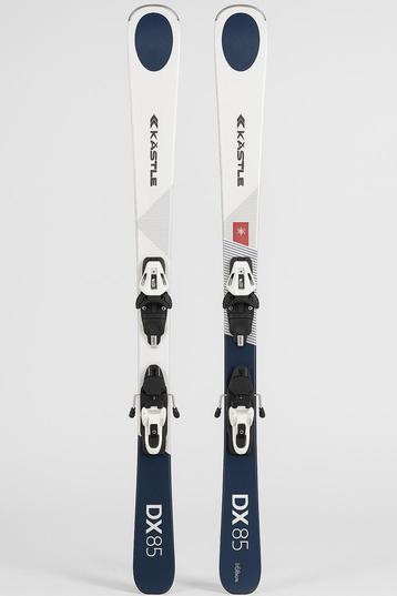Kastle skis als nieuw beschikbaar voor biedingen