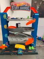 Hotwheels garage met 4 auto’s, Kinderen en Baby's, Speelgoed | Racebanen, Ophalen of Verzenden, Zo goed als nieuw