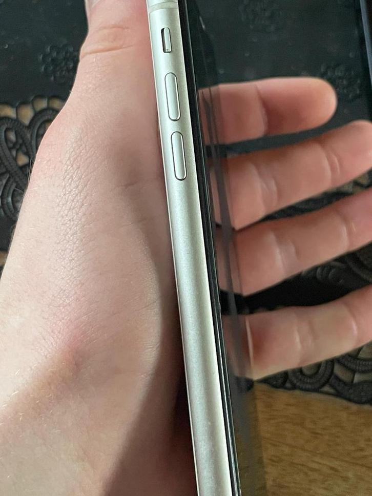 iPhone 11 - 64GB - Wit - Goede staat!, Telecommunicatie, Mobiele telefoons | Apple iPhone, Gebruikt, Zonder abonnement, Zonder simlock