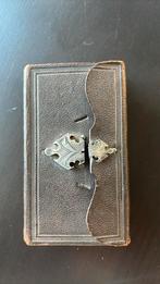 Zakbijbel met zilver slot, Ophalen of Verzenden, Bijbel