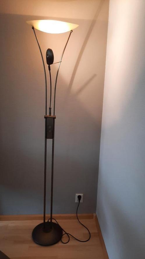 vloerlamp - brons - dimbaar - schemerlamp, Huis en Inrichting, Lampen | Vloerlampen, Gebruikt, 150 tot 200 cm, Glas, Metaal, Ophalen