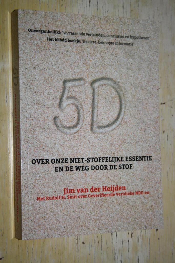 5D Jim van der Heijden Over onze niet-stoffelijke essentie, Boeken, Psychologie, Zo goed als nieuw, Ophalen of Verzenden