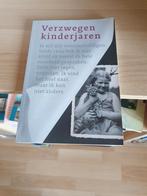 Verzwegen kinderjaren, Ophalen of Verzenden, Tweede Wereldoorlog, Zo goed als nieuw, Overige onderwerpen