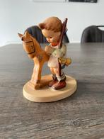 Goebel Porseleinen Beeldje - Jongen met Hobbelpaard #61 20, Ophalen of Verzenden