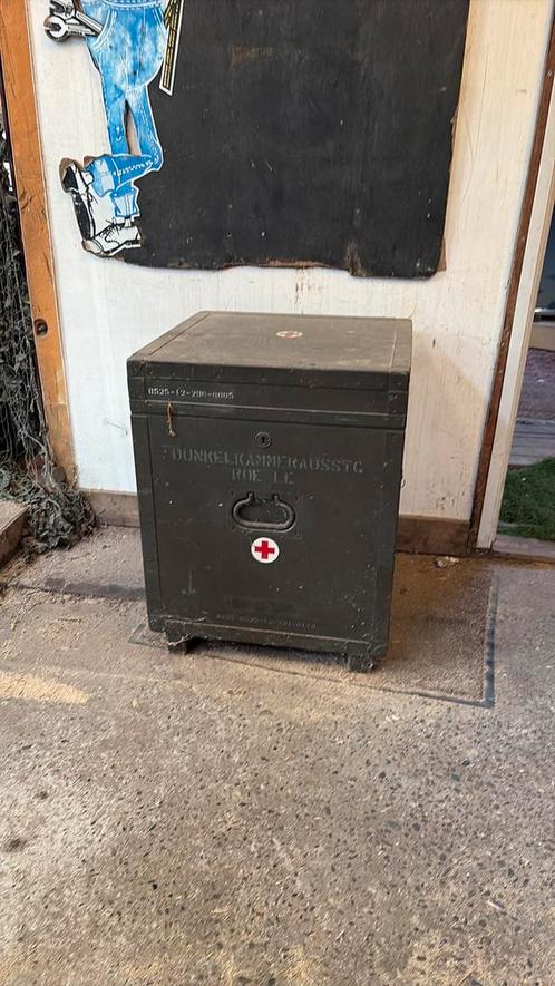 Legerkist donkere kamer fototoestel defensie, Verzamelen, Militaria | Algemeen, Ophalen