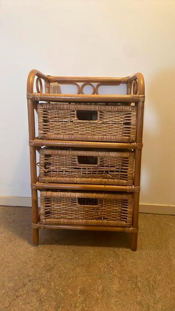 Rotan Rieten Kast beschikbaar voor biedingen