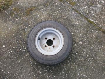 Wiel voor een zitmaaier  8 inch  beschikbaar voor biedingen