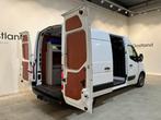 Opel Movano 2.3 L2H2 136 PK Servicebus / Inrichting / Euro 6, Auto's, Bestelauto's, Voorwielaandrijving, Gebruikt, 4 cilinders