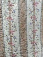 Roze wit doorgestikt sprei deken plaid quilt 2.55 x 2.35 mt, Gebruikt, Wit, Tweepersoons, Ophalen of Verzenden