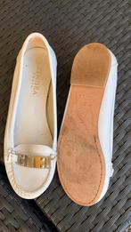 Witte Zendra Instappers - Maat 37,izgs 3,95 euro, Kleding | Dames, Ophalen of Verzenden, Zo goed als nieuw, Wit, Instappers