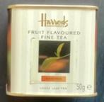 Vierkant blik Harrods; fruit flavoured fine tea, Ophalen of Verzenden, Zo goed als nieuw, Thee