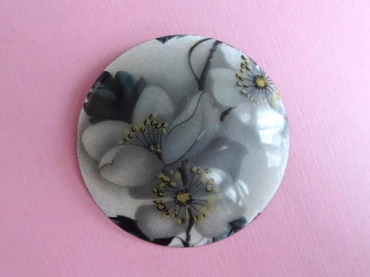 jwg Vintage 60s 70s emaille kersenbloesem broche grijs koper, Sieraden, Tassen en Uiterlijk, Antieke sieraden, Broche, Koper, Verzenden
