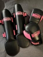 Set Rumble kickboks handschoenen en scheenbeschermers, Ophalen of Verzenden, Zo goed als nieuw, Bokshandschoenen