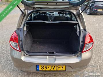 Renault Clio 1.2 Special Line beschikbaar voor biedingen