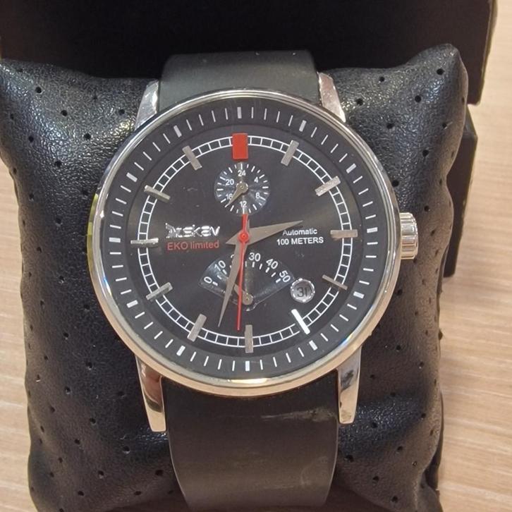 Skav eco limited automaat, saffierglas, Sieraden, Tassen en Uiterlijk, Horloges | Heren, Zo goed als nieuw