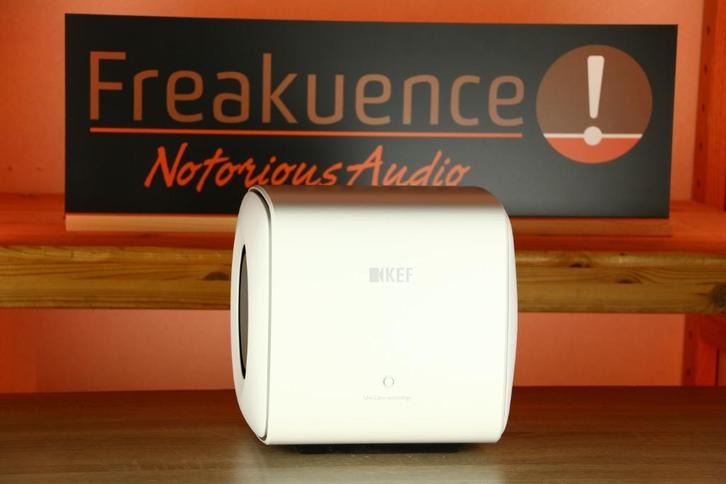 KEF KC62 / KC 62 TRADE.INRUIL *Deukje maar zorgt voor feest!, Audio, Tv en Foto, Luidsprekers, Zo goed als nieuw, Subwoofer, Ophalen of Verzenden