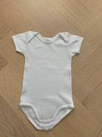 Witte romper van Petit Bateau maat 81 / 18 maanden, Kinderen en Baby's, Babykleding | Maat 50, Petit Bateau, Ophalen of Verzenden