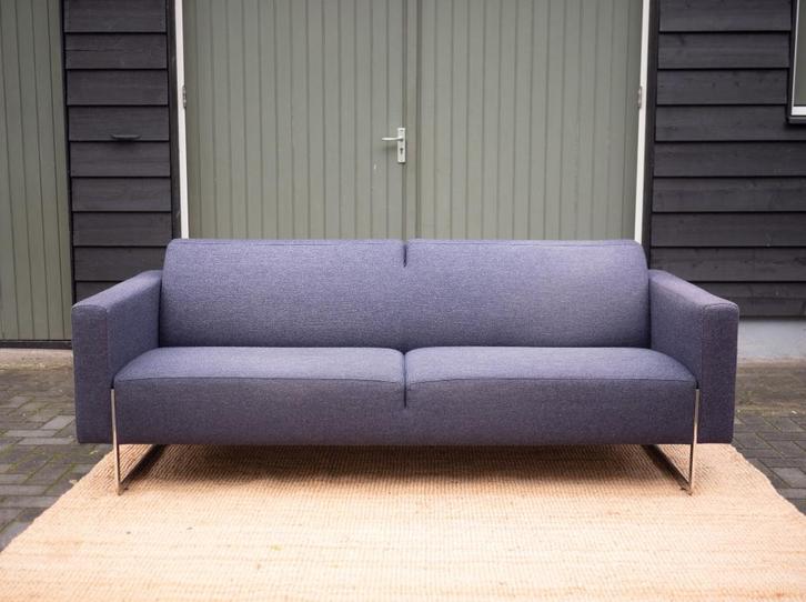 Artifort Mare | 2,5-zits design bank | Sofa René Holten, Huis en Inrichting, Banken | Bankstellen, Gebruikt, Rechte bank, Tweepersoons