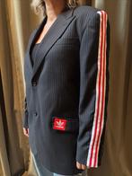 Re designed adidas blazer. Rood wit., Kleding | Dames, Ophalen of Verzenden, Gedragen, Rood, Jasje