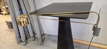 Wand lamp beschikbaar voor biedingen